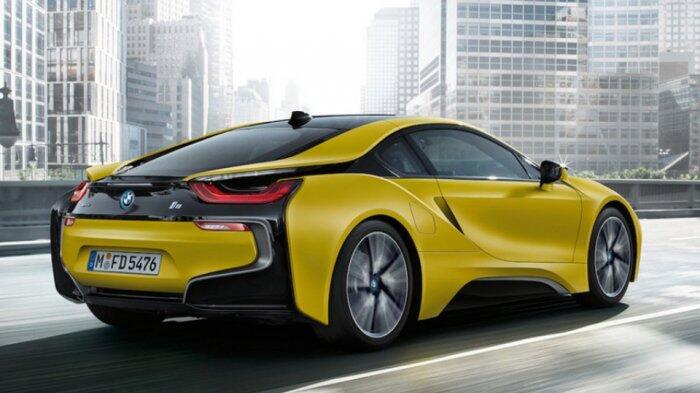 BMW i8 Frozen Edition Lebih Mahal Rp 92 Juta adri versi Standar
