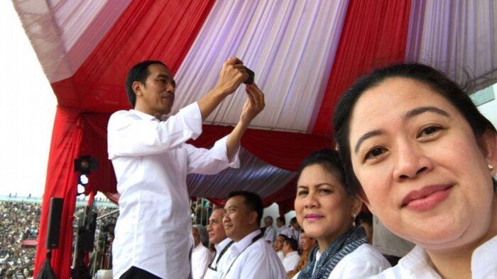 Puan Maharani Foto Selfie Saat Presiden Jokowi Membuat Vlog