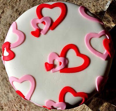 5 Barang paling laris dibeli saat Hari Valentine