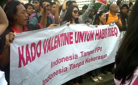 Tolak FPI, Puluhan Ribu Warga Bali Turun ke Jalan