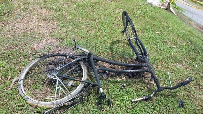 Pria Bersepeda Tewas Akibat Bawa Jeriken Berisi Bensin Sambil Merokok