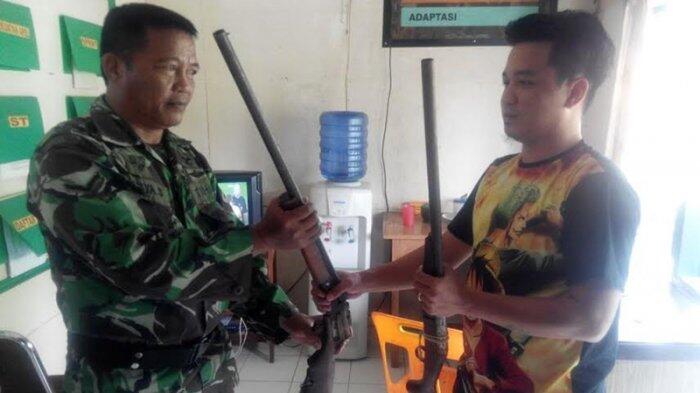 Warga Serahkan Senjata Api Rakitan Kepada Kodim Malinau