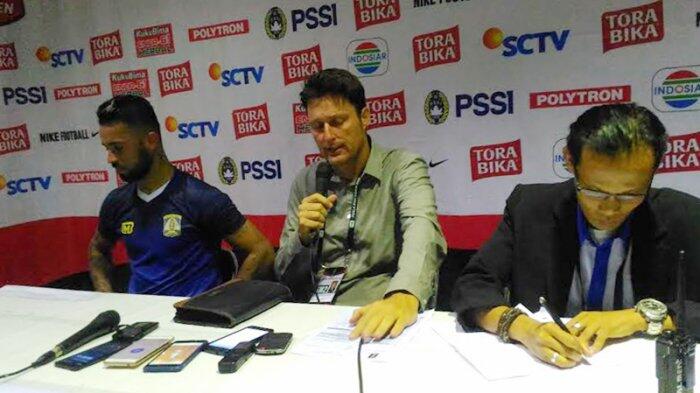 Persiba Kalahkan Persela, Timo Sebut Keberuntungan