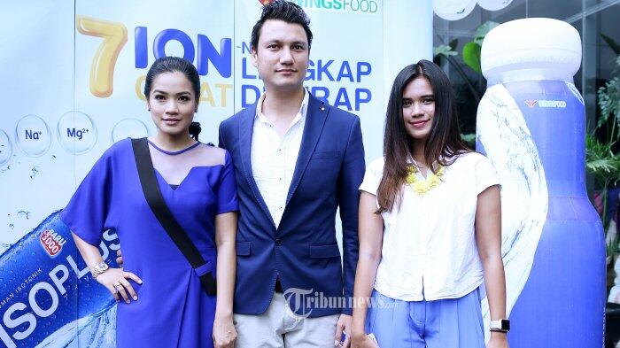 Trik Disayang Suami Ala Titi Kamal