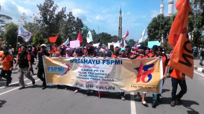 Buruh dari FSPMI Datangi Wali Kota Batam, Ini Tuntutannya