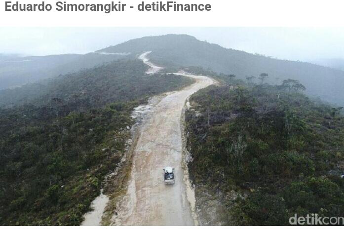 Tembus Gunung dan Sungai, Tantangan Pemerintah Bangun Jalan Trans Papua