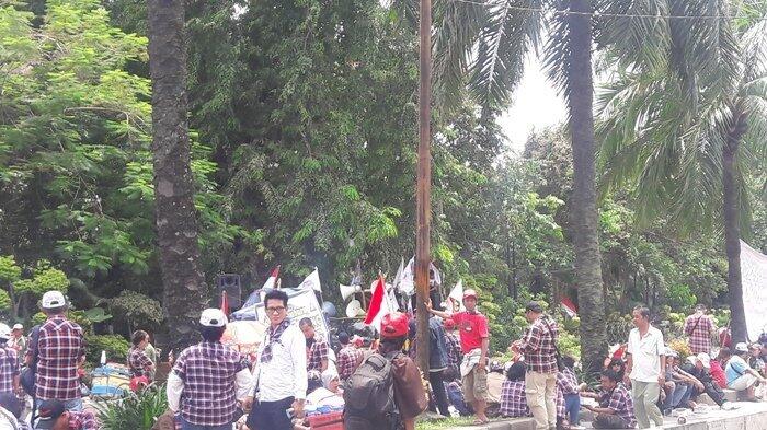 Kelelahan, Pendukung Ahok Bubar, Begini Respons Penentang Ahok