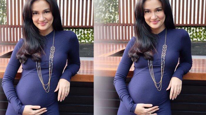 Hebohnya Keluarga Saat Tahu Atiqah Hasiholan Hamil