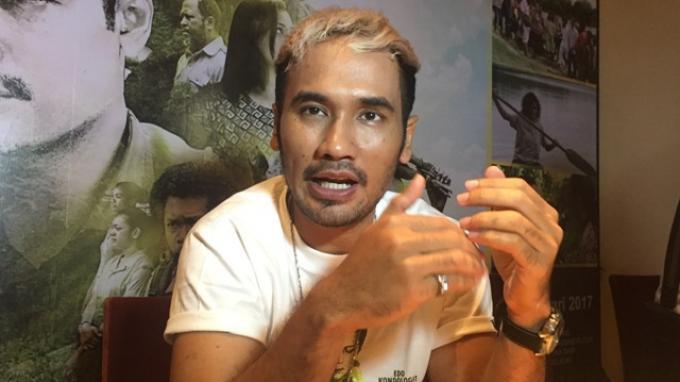 Insiden JFlow Tak Sengaja Menyayat Perut Perempuan Lawan Mainnya di Film