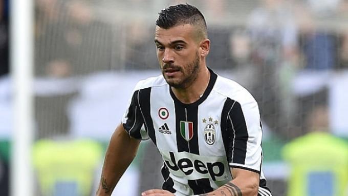 Stefano Sturaro Sempat Jadi Tertawaan Penonton Saat Juventus Lawan Olympic Lyon