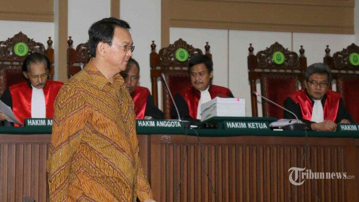 Pengacara Yakin Keterangan Nelayan Kepulauan Seribu Akan Ringankan Ahok