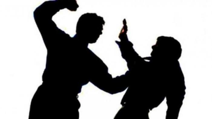 Buron Dua Minggu Setelah Aniaya Warga, Kades Ini Akhirnya Tertangkap