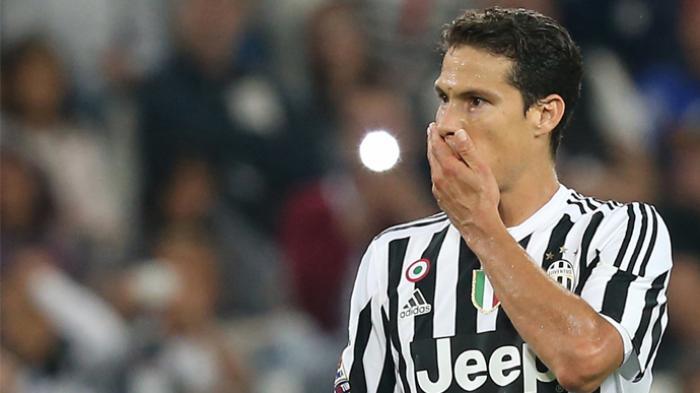 Juventus Hampir Dipastikan Lepas Hernanes ke Klub Tiongkok