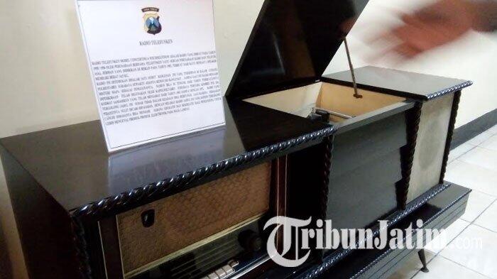 Mengenal Radio Antik Telefunken di Museum Hoofdbureau Surabaya, Beratnya 14,5 Kg