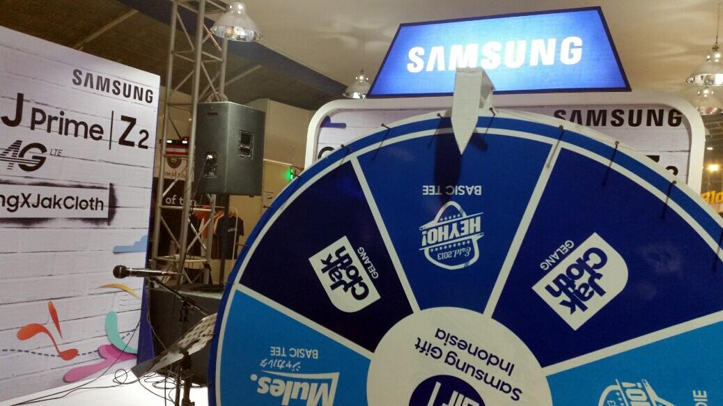 &#91;FIELD REPORT&#93; LIHAT KEMERIAHAN JAKCLOTH SURABAYA BERSAMA SAMSUNG YUK GAN. 