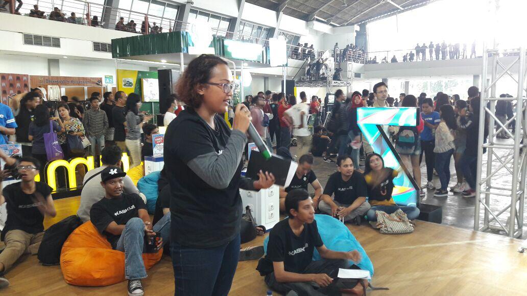 &#91;FIELD REPORT&#93; LIHAT KEMERIAHAN JAKCLOTH SURABAYA BERSAMA SAMSUNG YUK GAN. 