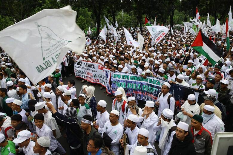 Ada Larangan dari Polda Metro, FUI: Aksi 112 Jalan Terus