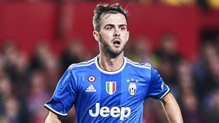 Crotone vs Juventus: Teror Pjanic