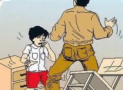 Guru Olahraga Pukul Kepala Siswinya Menggunakan Gagang Sapu