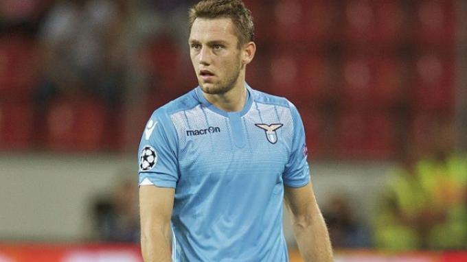 Stefan De Vrij Diincar MU dan Chelsea