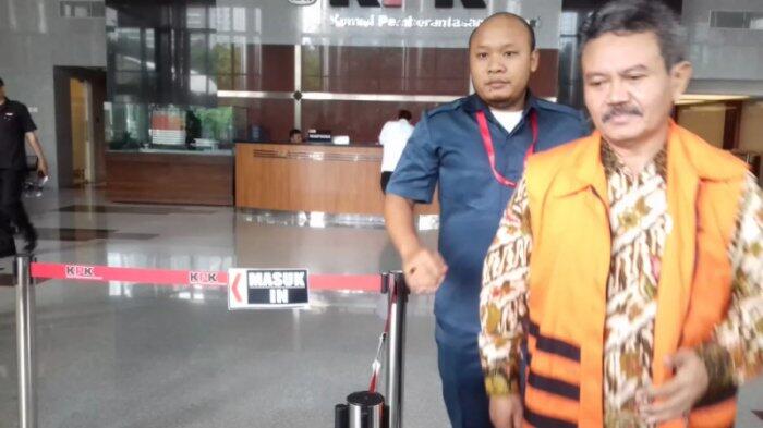 Diperiksa KPK, Sekda Kabupaten Kebumen Bungkam