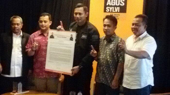 Alumni ITB Ber#1 Serahkan Piagam Kemenangan dari Rakyat Jakarta Untuk Agus Yudhoyono