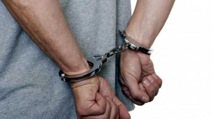 Perampok Memperkosa Karena Tergiur Tubuh Pacar Korban