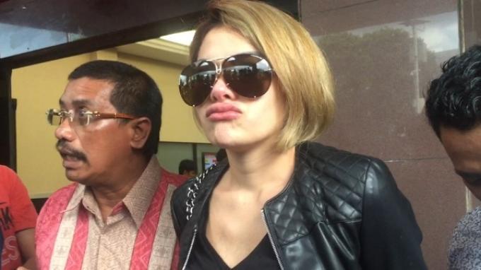 Hingga Konfrontasi Selesai, Julia Perez dan Nikita Mirzani Tak Saling Tegur