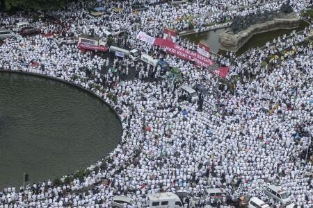 Aksi 112 Diisi Doa Bersama di Masjid Istiqlal