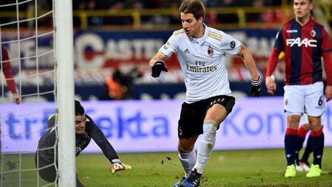 Pelatih AC Milan: Kami Menang dengan Delapan Setengah Pemain