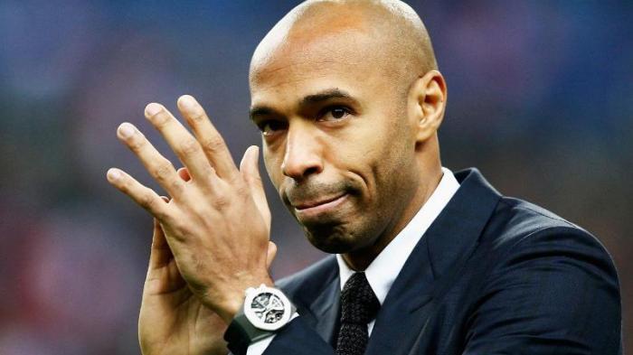 Menurut Henry, Arsene Wenger Tak Perlu Tinggalkan Arsenal