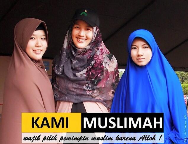 Anies, Sandi dan Agus Satu Shaf di Masjid Istiqlal