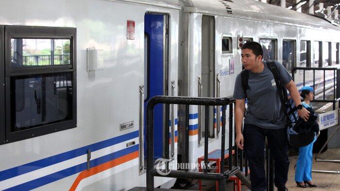 Kereta Api Indonesia Obral Tiket Murah untuk Sambut Valentine