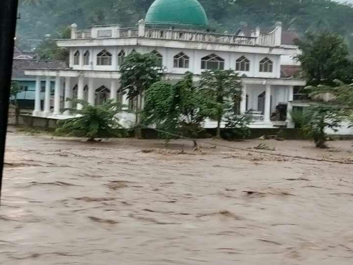 &#91;DONASI&#93; Mari Berbagi Untuk Korban Banjir Bandang Lebak Banten