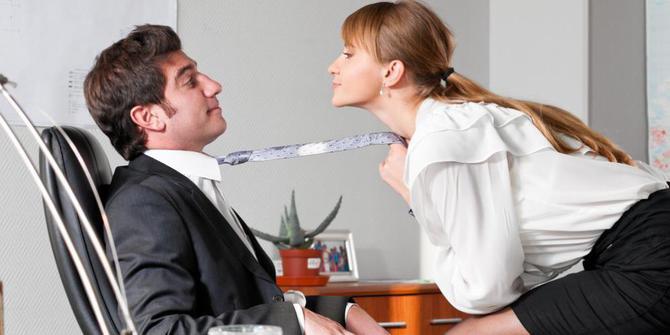 Suasana Hati Pasangan Berubah? Coba Atasi dengan Cara Ini