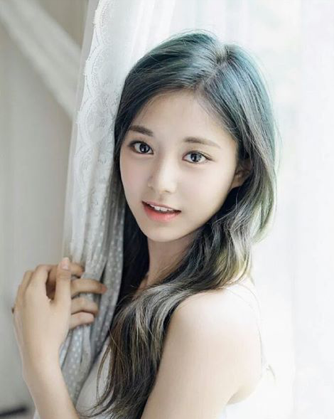 TZUYU si Cantik Dari TWICE, Kenalan Yuk 