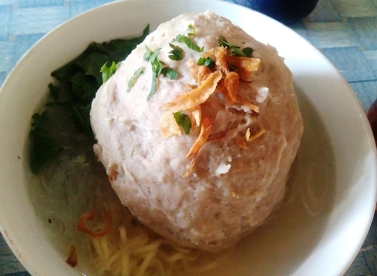 Kesdoe Food Adventure : Bakso Setan Beranak dan Bakso Setan