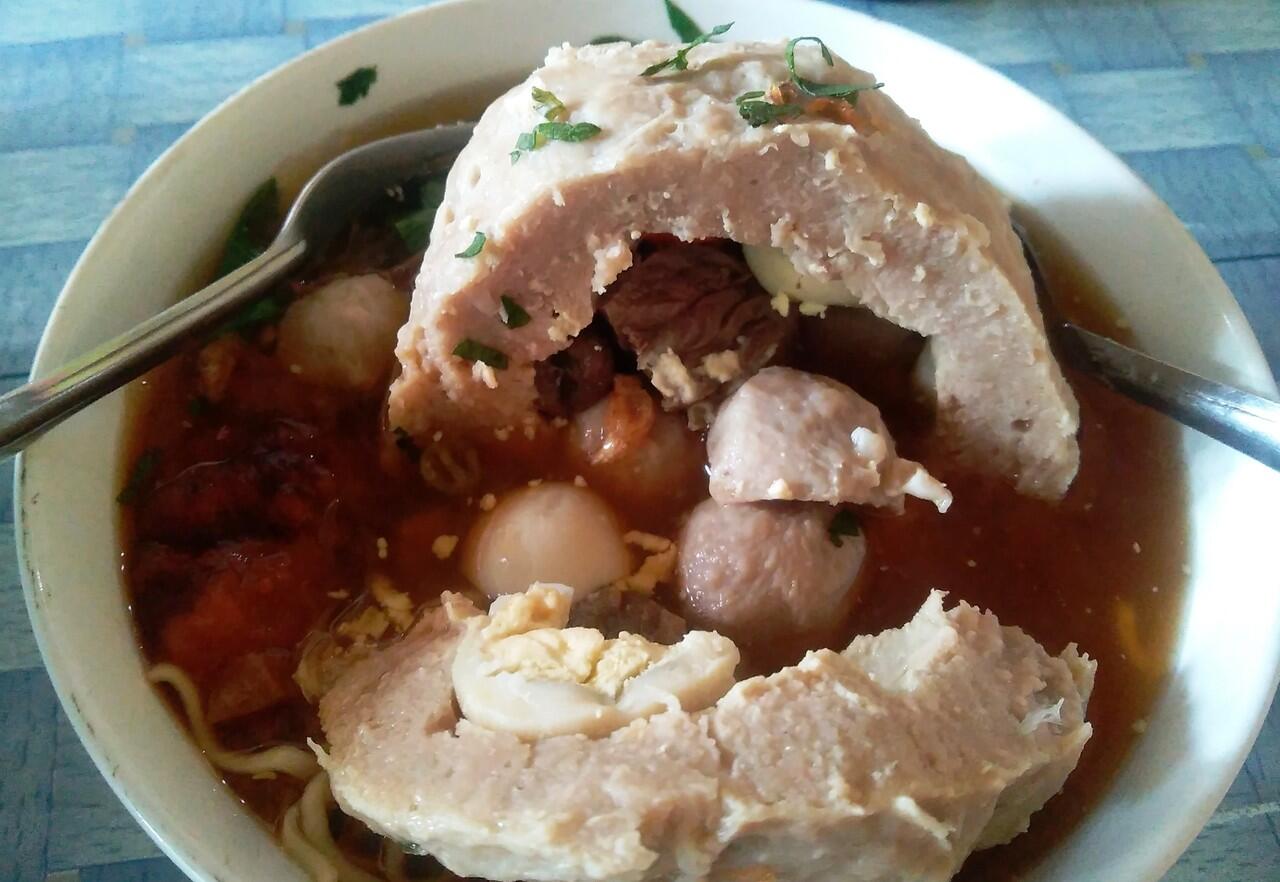 Kesdoe Food Adventure : Bakso Setan Beranak dan Bakso Setan