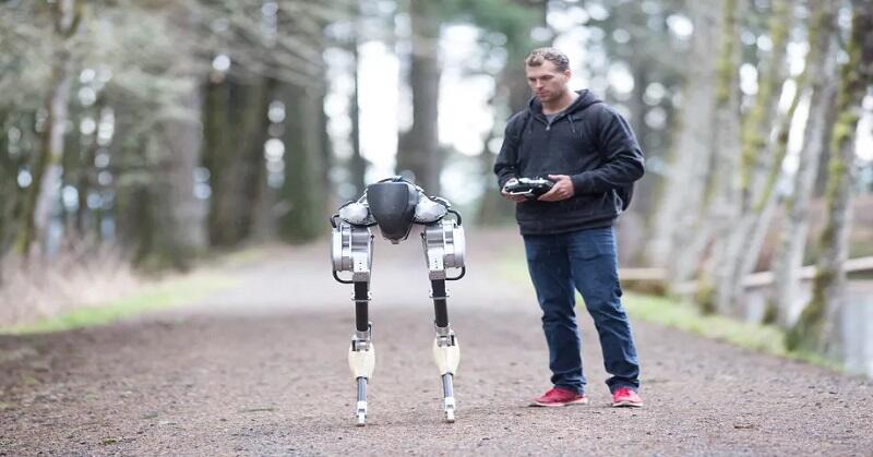 Robot Ini Sanggup Antarkan Paket ke Rumah Agan