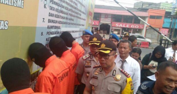 4 Pencuri di Warnet Ciputat Ditangkap Polisi