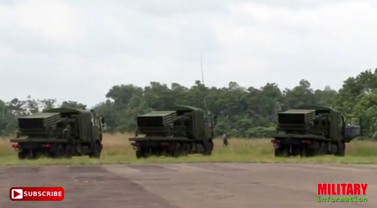 Korps Marinir Uji Coba Norinco Type 90B MLRS