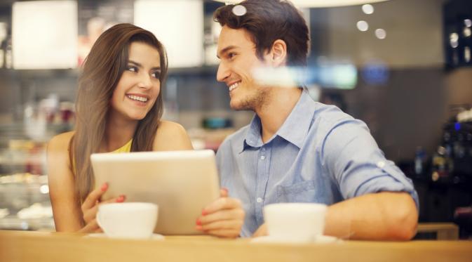 5 Cara Ketahui Seorang Pria Benar-Benar Menyukai Anda