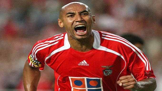 Kemenangan Benfica Atas Dortmund Jadi Kado Indah Luisao