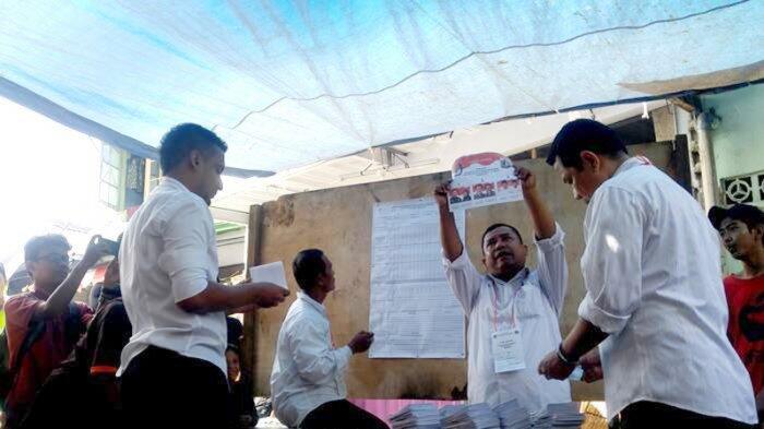Ahok Juara di TPS Rizieq Shihab