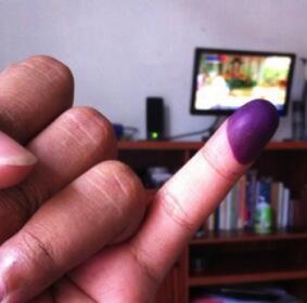 Pose-Pose Selfie Pas Nyoblos, Agan yang Mana?