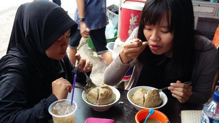 Ini Keunikan Bakso Beranak Jun