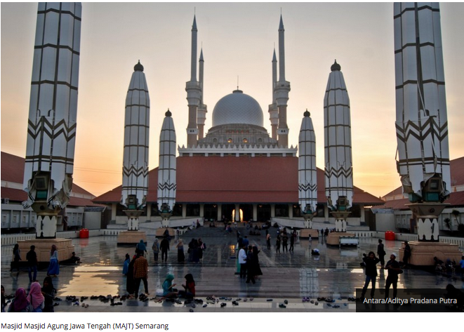 Acara Cap Go Meh Digelar di Masjid, MUI: Astaghfirulah!