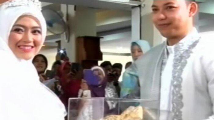 Bikin Haru! Anak Ketiga Menikah, Ternyata Ini Pesan Aa Gym untuk Sang Menantu