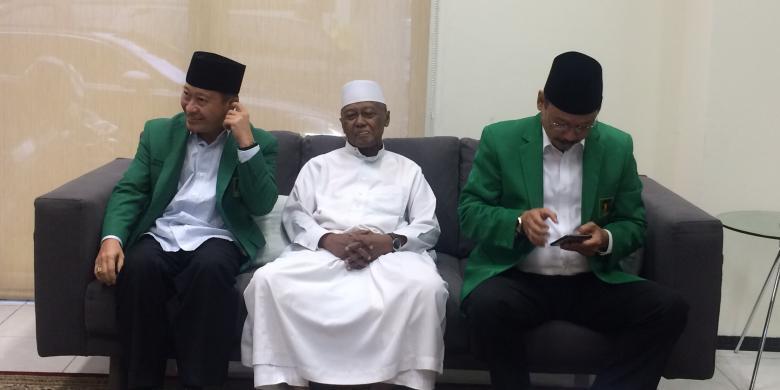 Kyai Noer Tegaskan Dukungan untuk Ahok-Djarot