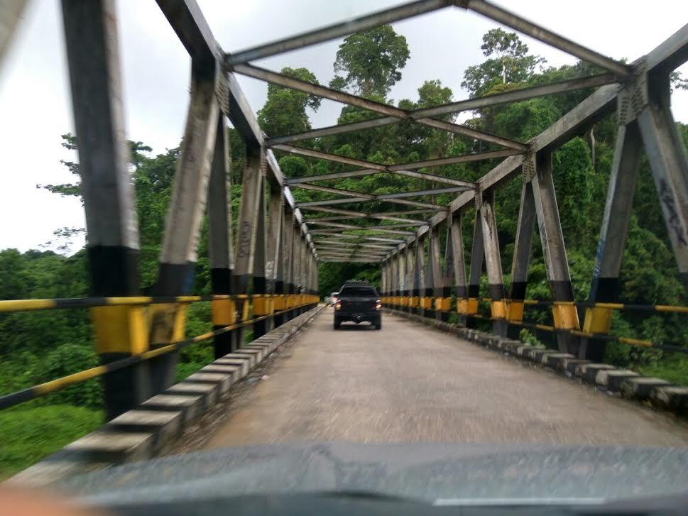 Dulu ke Kota Butuh 2-3 Hari, Ada Trans Papua Hanya 3 Jam Naik Mobil